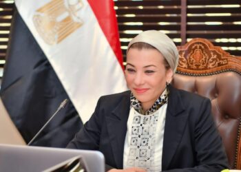 ياسمين فؤاد وزيرة البيئة