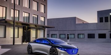 Mercedes-Benz VISION EQS, IAA 2019, der VISION EQS zeigt  einen Ausblick auf ein Konzept eines vollelektrischen Fahrzeugs der Luxusklasse. // Mercedes-Benz VISION EQS, IAA 2019, the VISION EQS provides an outlook on a concept for a fully-electric vehicle in the luxury class.