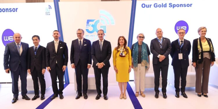 وزير الاتصالات يفتتح منتدى تكنولوجيا الجيل الخامس 5G في مصر