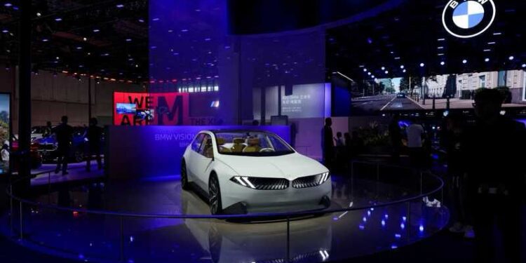 سيارة BMW الألمانية