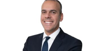 شريف حسن، أمين صندوق المجموعة والعضو المنتدب لقسم أسواق ترتيب وإصدار الدين التابع لقطاع ترويج وتغطية الاكتتاب- بلتون القابضة