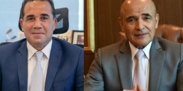 خالد السلاوي الرئيس التنفيذي للبنك الأهلي الكويتي - مصر و علي معرفي رئيس مجلس إدارة البنك الأهلي الكويتي – مصر