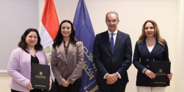 جانب من مراسم التوقيع