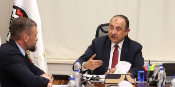 وزير قطاع الأعمال