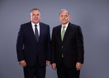 جانب من التتويج