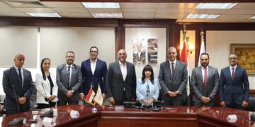 جانب من عقد التمويل الجديد بين جهاز المشروعات وشركة تدبير