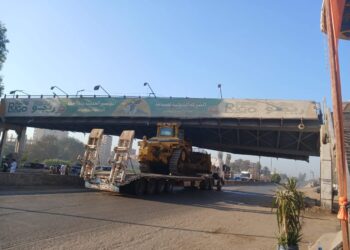 كوبري المشاه بطريق بنهاية الزراعي