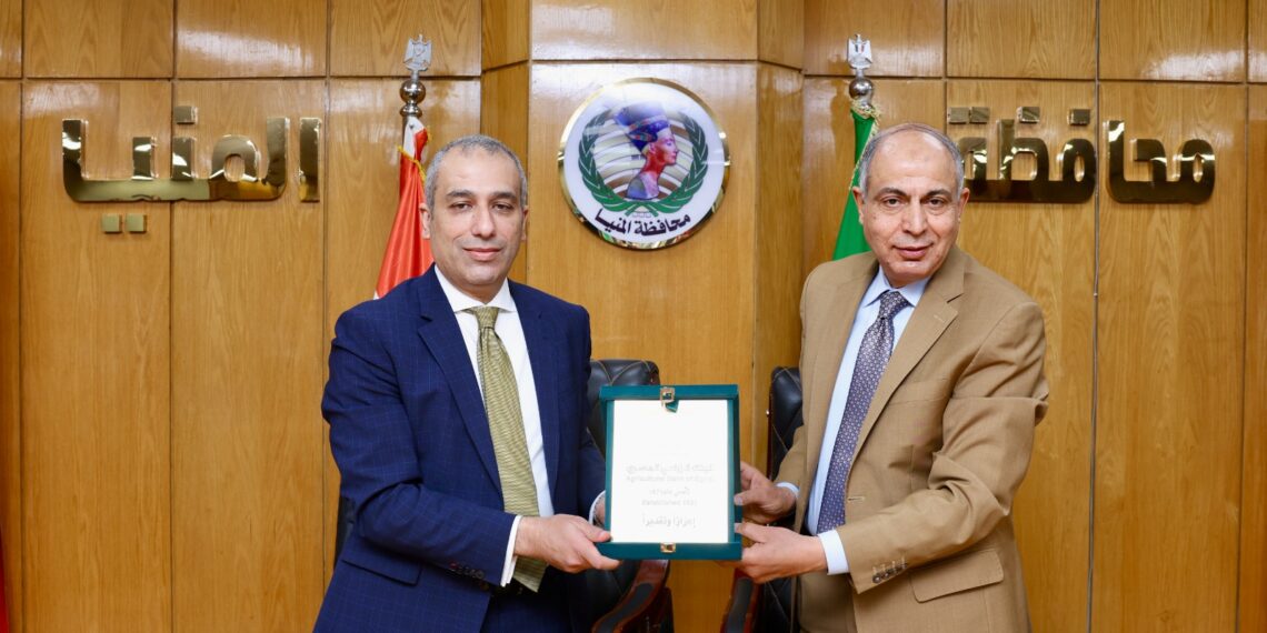 جانب من توقيع بروتوكول التعاون