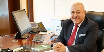 يحيى أبو الفتوح نائب رئيس مجلس إدارة البنك الأهلي المصري