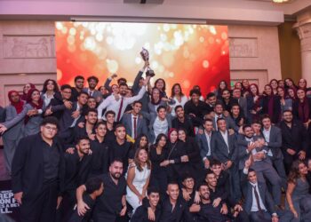 خلال الفوز بمسابقة إيناكتس المحلية