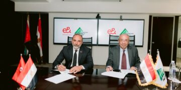 جانب من توقع اتفاقية التعاون