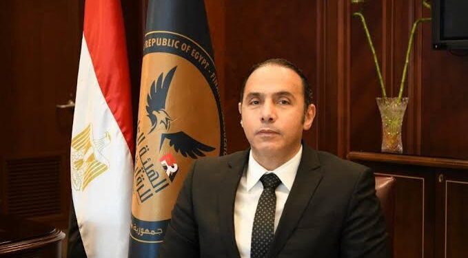 إسلام عزام رئيساً للبورصة المصرية