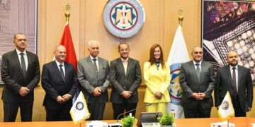 تعاون بين «المالية» والأكاديمية العربية للعلوم الإدارية والمالية والمصرفية