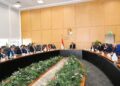 وزير الإسكان خلال اجتماع المجلس المصري للبناء الأخضر
