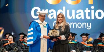 الدكتورة غادة توفيق خلال احتفالية تخرج دفعة 2025 من طلاب مدينة زويل للعلوم والتكنولوجيا