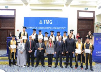جانب من إحتفالية تكريم الطلاب