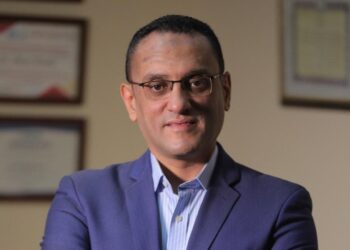 الخبير المصرفي د. أحمد شوقي