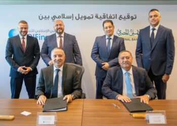 جانب من توقيع الاتفاقية