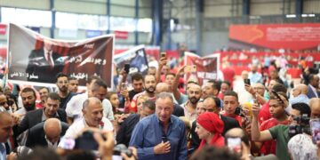 الكابتن محمود الخطيب