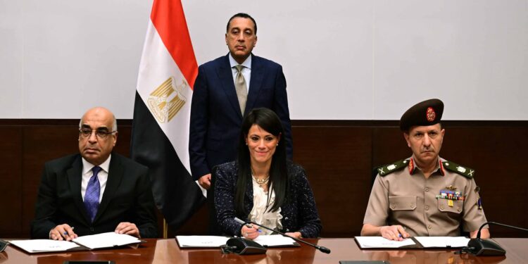 جانب من التعاون