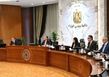 خلال اجتماع المجموعة الوزارية الاقتصادية