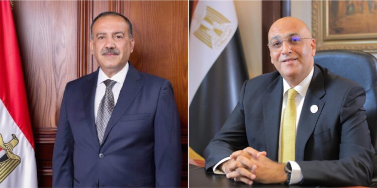 باسل رحمي الرئيس التنفيذي لجهاز تنمية المشروعات و محافظ أسيوط اللواء هشام أبو النصر