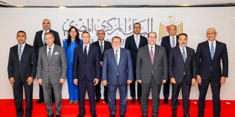 نخبة من الخبرات المصرفية