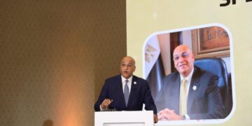 باسل رحمي الرئيس التنفيذي لجهاز تنمية المشروعات المتوسطة والصغيرة
