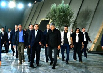 جانب من المتابعة