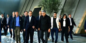 جانب من المتابعة