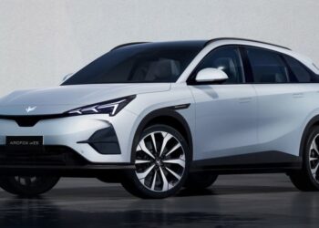 سيارة أرك فوكس Arcfox الكهربائية