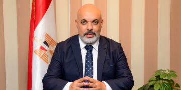 إيهاب واصف رئيس شعبة الذهب والمعادن