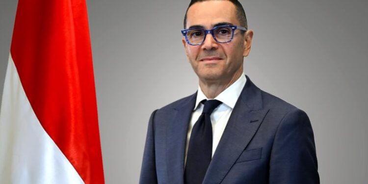 المهندس حسن الخطيب وزير الاستثمار والتجارة الخارجية