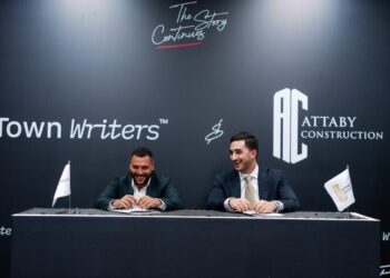 جانب من توقيع الاتفاقية