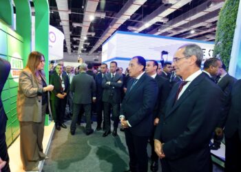 داليا الباز تستعرض أحدث خدمات البريد المصري أمام مجلس الوزراء في معرض Cairo ICT