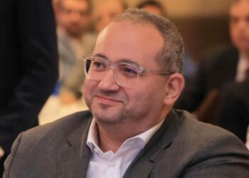 أحمد خورشيد