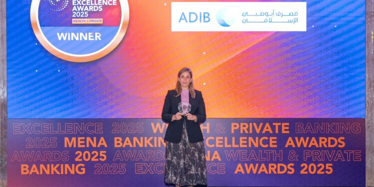 جانب من التكريم