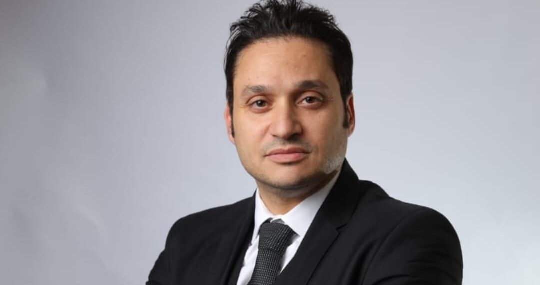 ايهاب عمر العضو المنتدب لشركة قسطلي