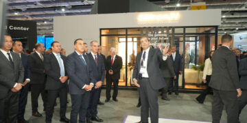 خلال جناح المصرية للاتصالات