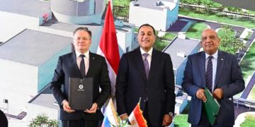 خلال التوقيع