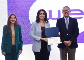 خلال تكريم الشركة المصرية للاتصالات