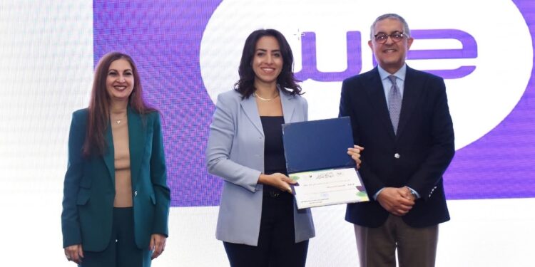 خلال تكريم الشركة المصرية للاتصالات