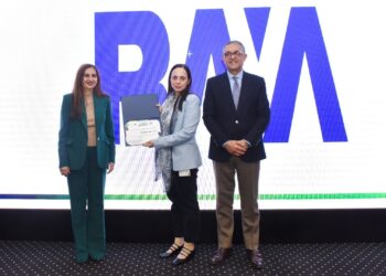 خلال تكريم راية القابضة