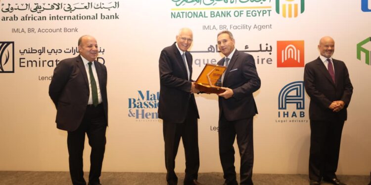 خلال التحالف المصرفي