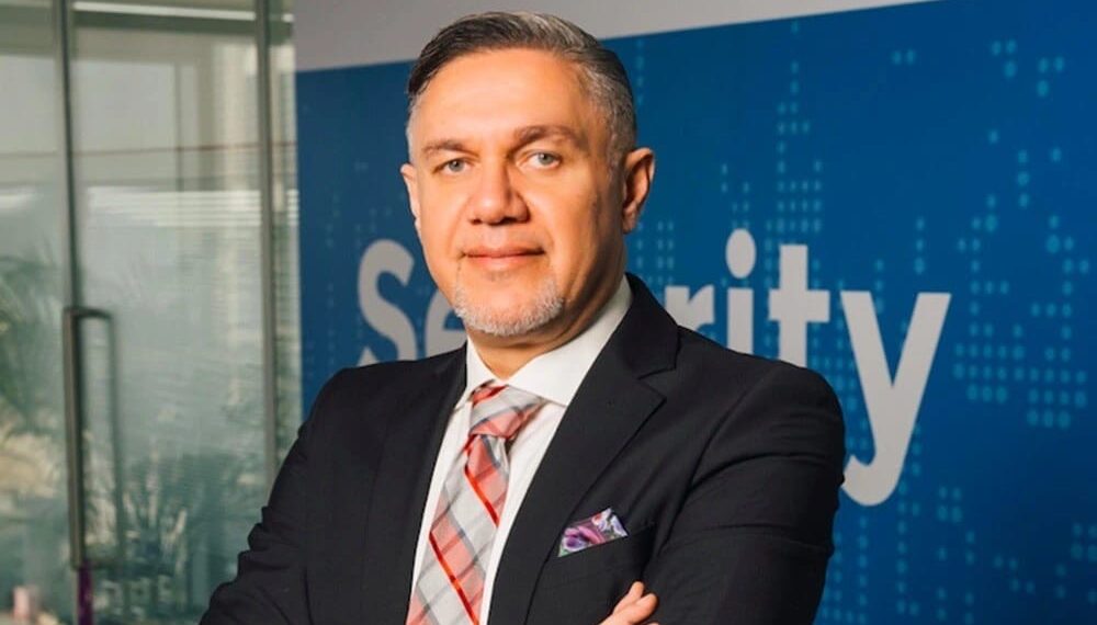 مازن عدنان الدوه جي نائب الرئيس والمدير العام لمنطقة IMETA