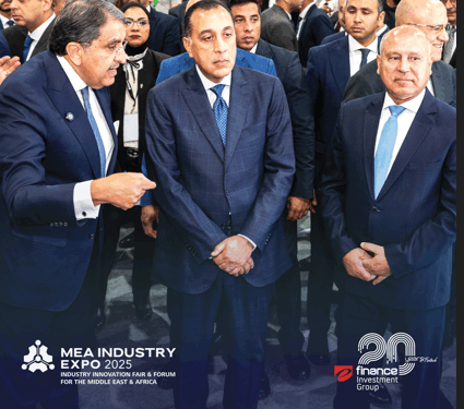 خلال فعاليات مؤتمر النقل الذكي واللوجستيات