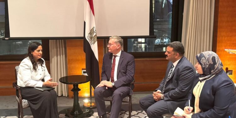 جانب من الاجتماع