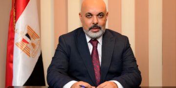 إيهاب واصف رئيس شعبة الذهب والمعادن