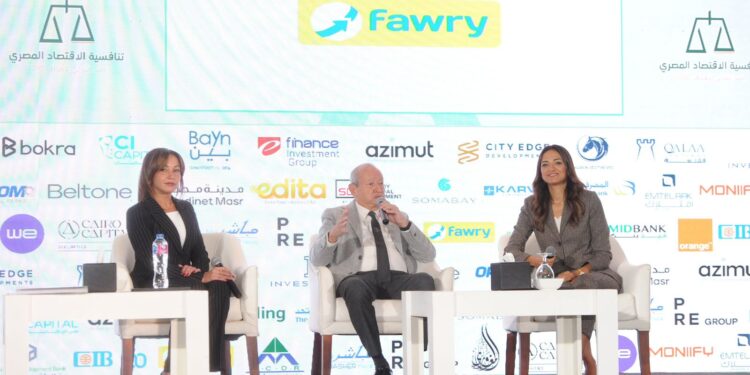 جانب من لقاء جانب نجيب ساويرس