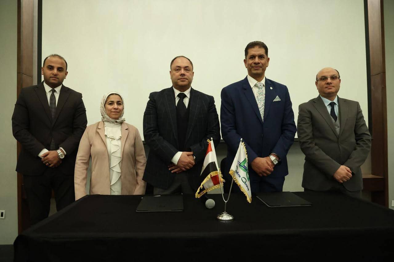 جانب من توقيع مذكرة التفاهم